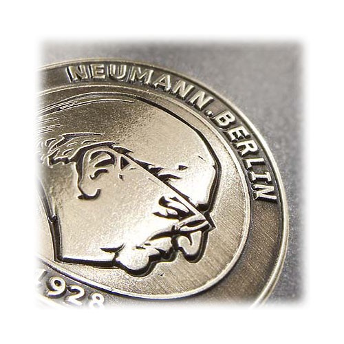 מיקרופון קונדנסר Neumann TLM 67 6 מיקרופון קונדנסר Neumann TLM 67