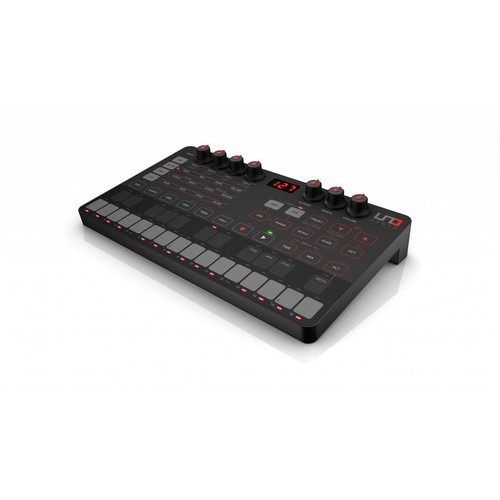 סינטיסייזר IK Multimedia UNO Synth